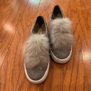 Steve Madden Pom Pom Slide on
